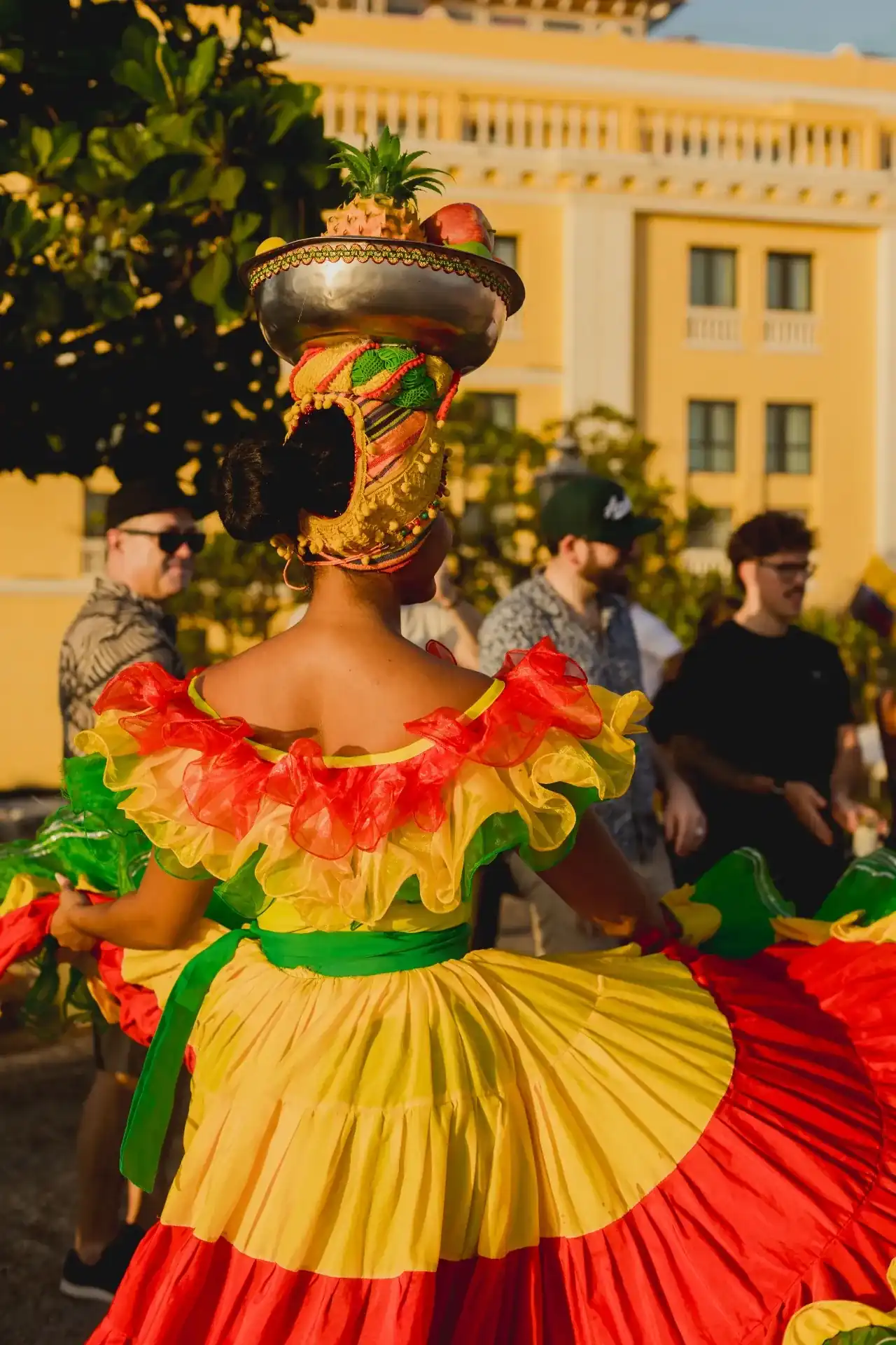 Experiencia cultural con palenquera en Cartagena